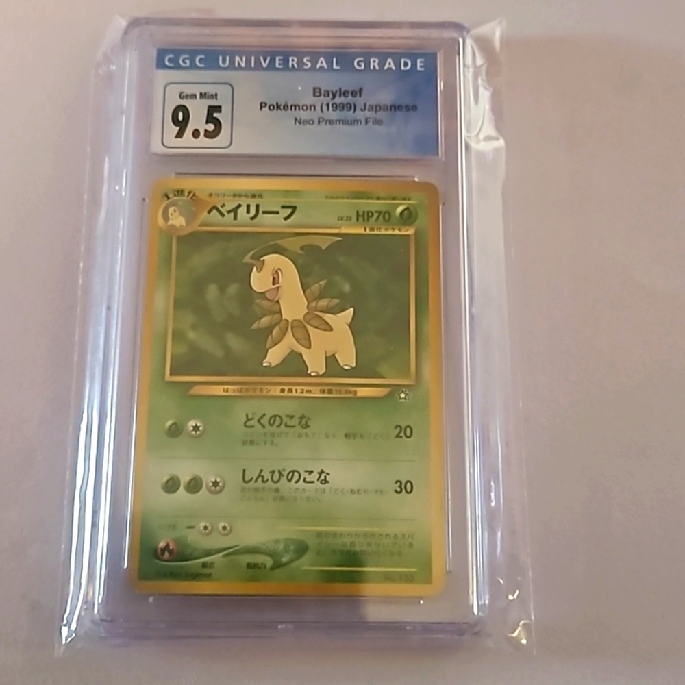 Pokémon Bayleef Japanese (1999) CGC 9.5 (GEM MINT 9.5 Neo Premium File)